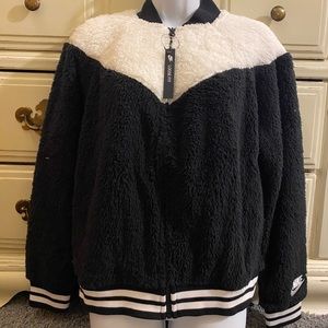 Nike Fuzzy Jacket